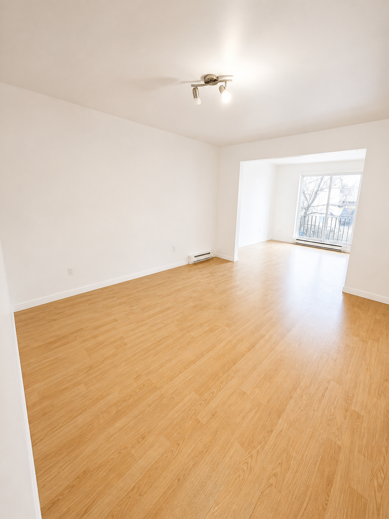 3 ½ Rue Paquet, Québec, QC G2B 1N3
