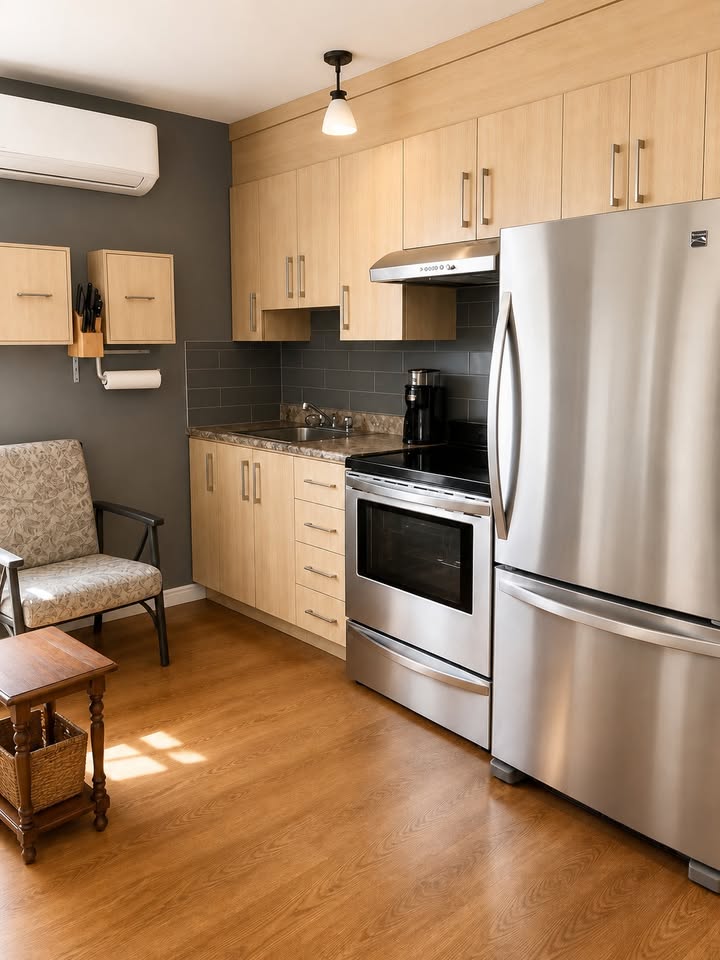 5- 1756 Rue Neilson, Saguenay (Québec) G7S 3A2